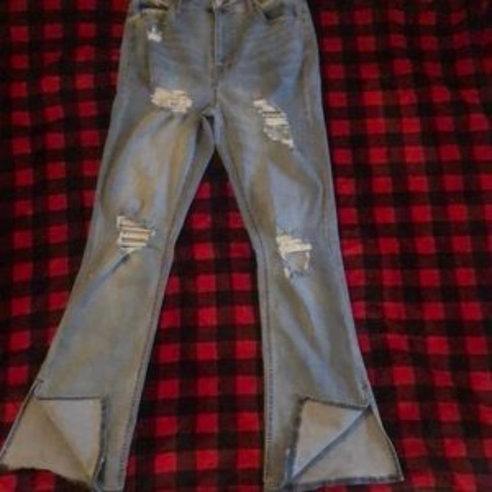 ripped jean flare pants from rue 21